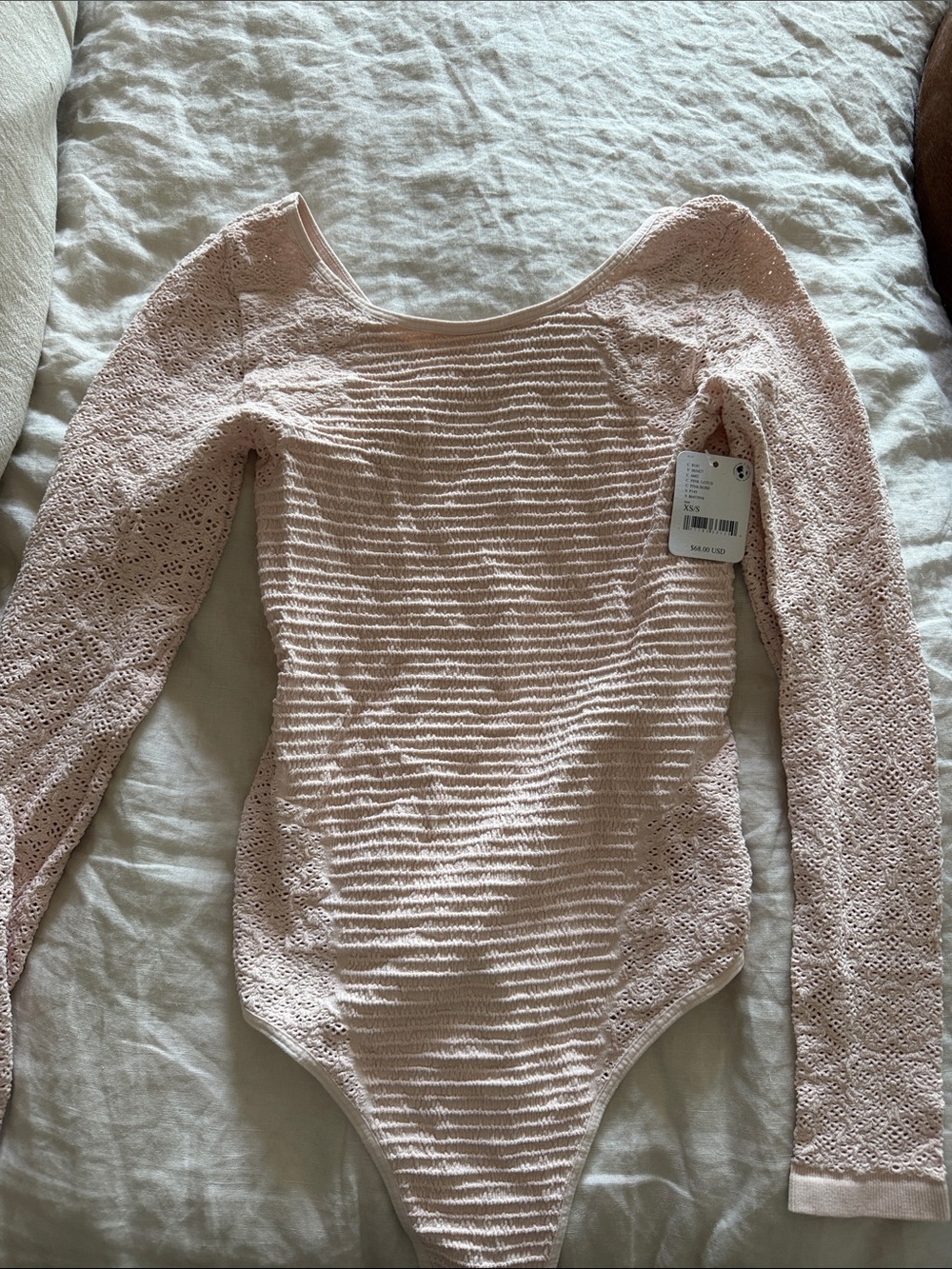 BRAND NEW Free People light Pink Ribbed Lace-Sleeve Bodysuit - Picture 1 of 5